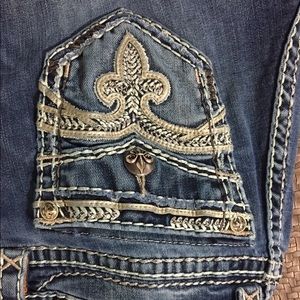 Women’s Rock Revival Jeans